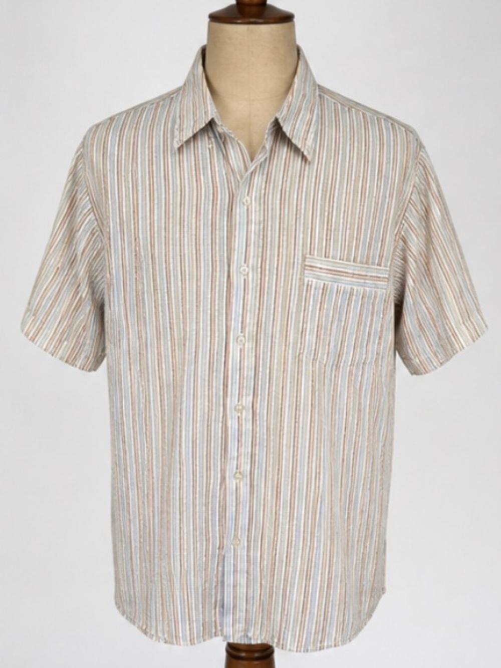 Vintage Leo Chevalier Striped Seersucker Shirt Made in Canada Size Large